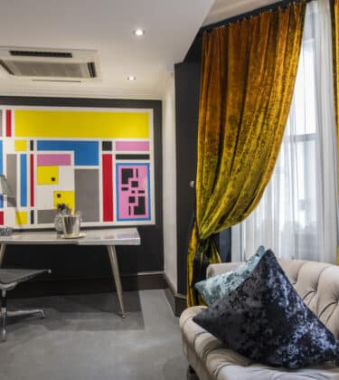 TheExhibitionist_highres_80