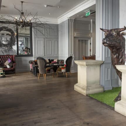 TheExhibitionist_mediumres_105